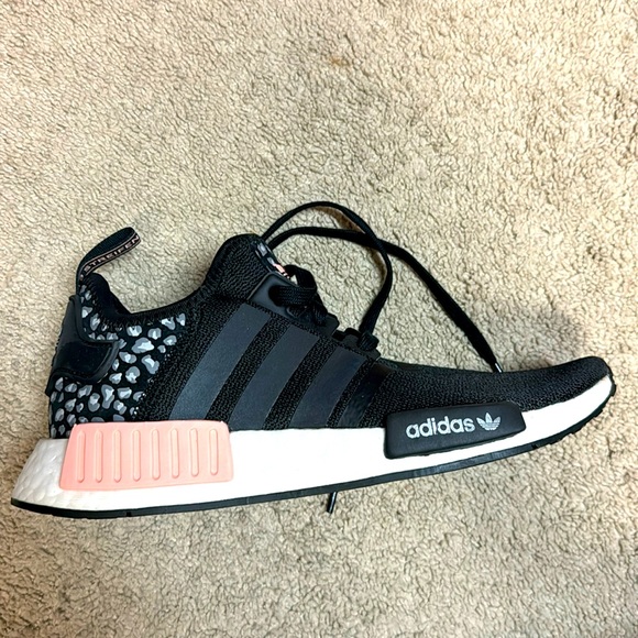 adidas gazelle silver green womens Adidas NMD_R1 Primeblue Black/Black/Black